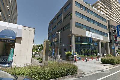 駐車場の出入り口